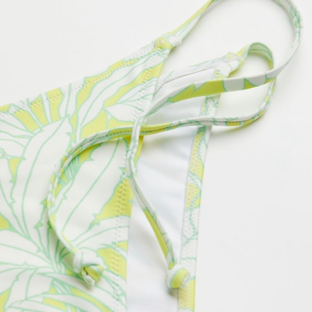 Floral Triangle Bikini Set - Picture 5 of 5